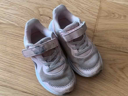 Photo of free Pink trainers toddler size 7 (Woodley RG5) #2