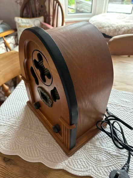 Photo of free Vintage look Radio (Hampden Park BN22) #2