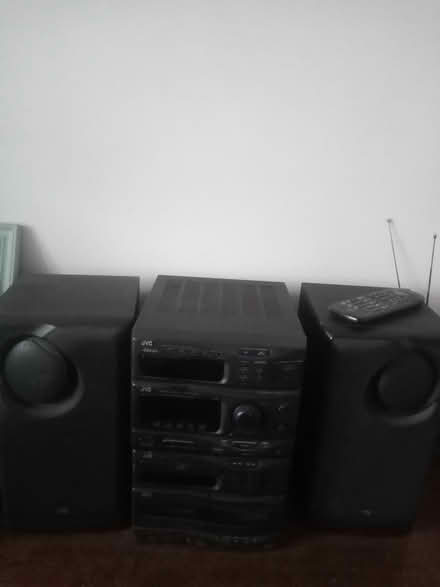 Photo of free Hifi system (Moreton) #1