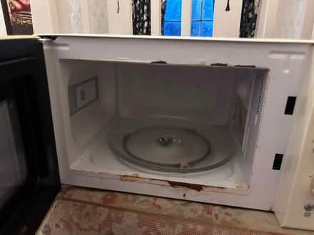 Photo of free Microwave (Ca28 east) #3