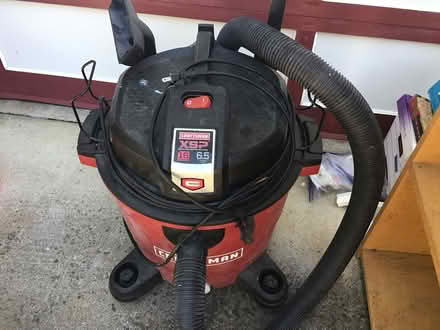 Photo of Smaller shop vac (Near Rainbow and Stelling) #1