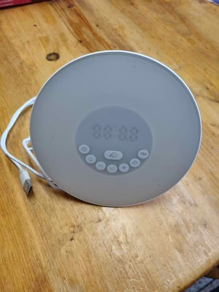 Photo of free Sunrise Alarm Clock (Hewell B97) #1
