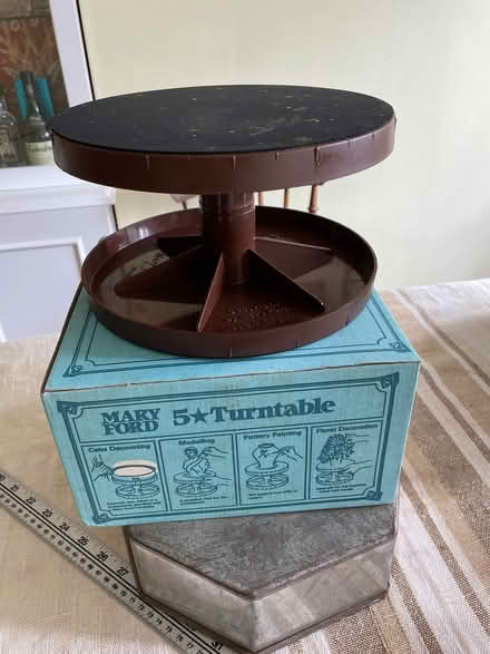 Photo of free 9 inch turntable (Datchet SL3) #1