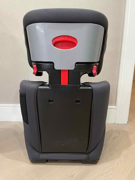 Photo of free Toddler car seat (Glasgow West End) #3
