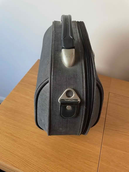 Photo of free Antler Vanity Case (Formby L37) #4