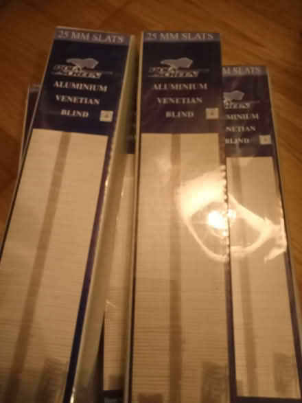 Photo of free Brand new small Venetian blinds - cream (Little Hallam DE7) #1