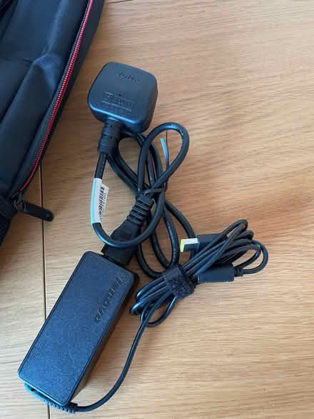 Photo of free Laptop bag (Formby L37) #2