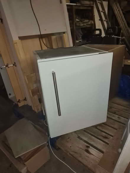 Photo of free Undercounter integrated fridge (Burbage SK17) #1