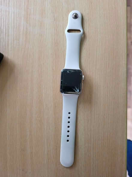 Photo of free Apple watch series 3 (Everton SO41) #1