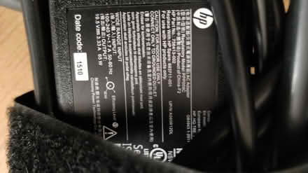 Photo of free HP laptop charger 65w (Stockwell SW9) #2
