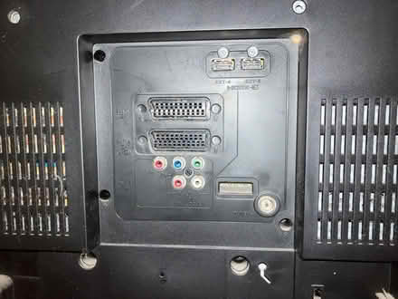 Photo of free Television (Bray SL6) #3