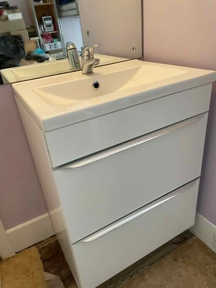 Photo of free Vanity unit (Parkstone BH14) #1