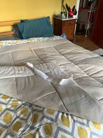 Photo of free John Lewis Mattress Topper (E8 Greenwood Road) #3
