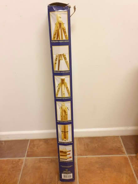 Photo of free Sketch easel (Neithrop OX16) #3