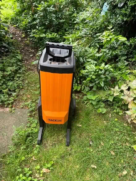 Photo of free Wood chipper not working (Leek Wootton CV35) #1