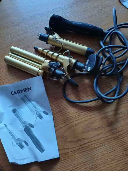 Photo of free Curling tong (Walkley S6) #2