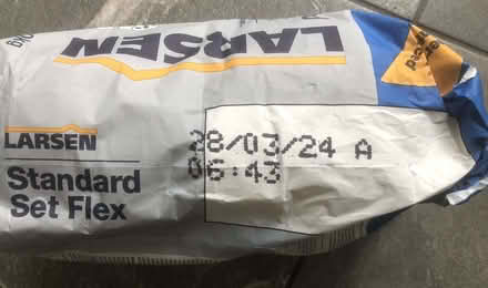 Photo of free Tile adhesive, around 18kg (Whitnash CV34) #3