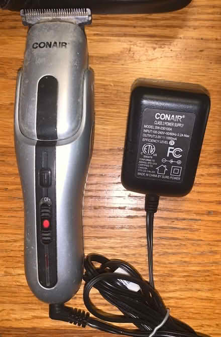 Photo of free Razers and Beard Trimmer (Maynard) #2