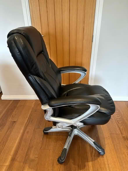 Photo of free Office Chair (Height & Tilt Adjust) (New Milton BH25) #2