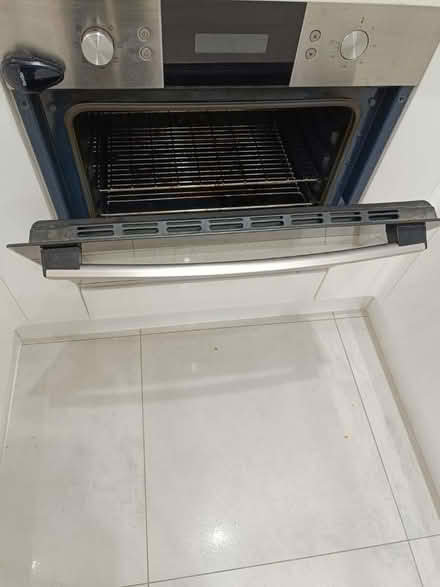 Photo of free Samsung oven-built-in (SG2) #2