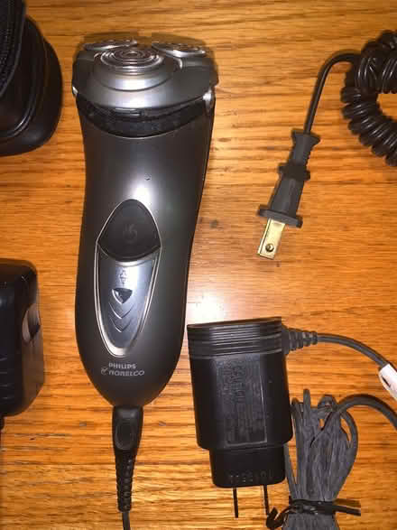 Photo of free Razers and Beard Trimmer (Maynard) #3