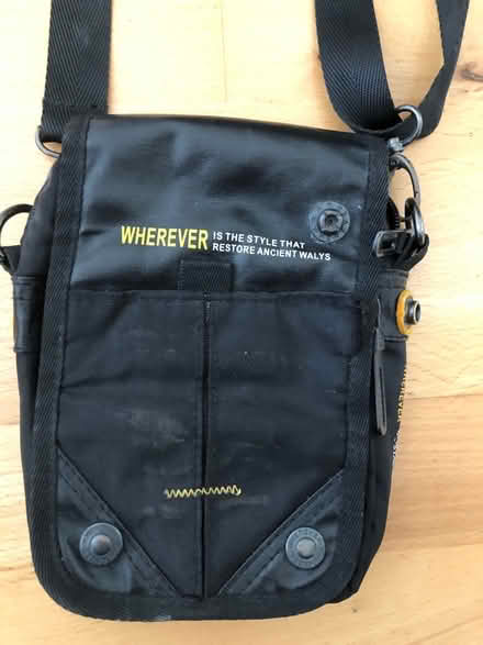 Photo of free Bag (Kingston upon Thames KT2) #4