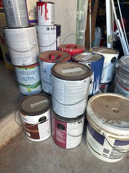 Photo of free Paint (Pinebrook/Middlebrook) #4
