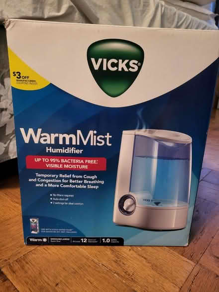 Photo of free Vicks Humidifier - 1L capacity (Murray Hill) #1