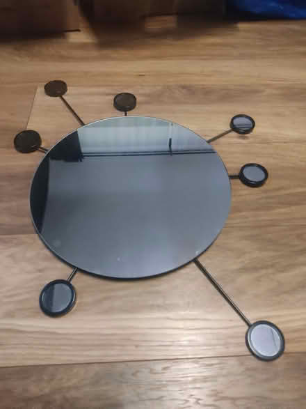 Photo of free Mirror with spokes (Herdings, S14) #1
