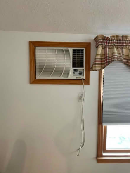 Photo of free In wall air conditioner (South acton) #2