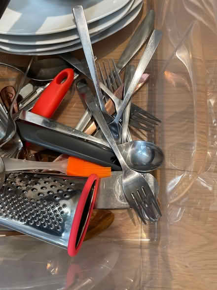 Photo of free Few odd kitchen items (Leytonstone) #3