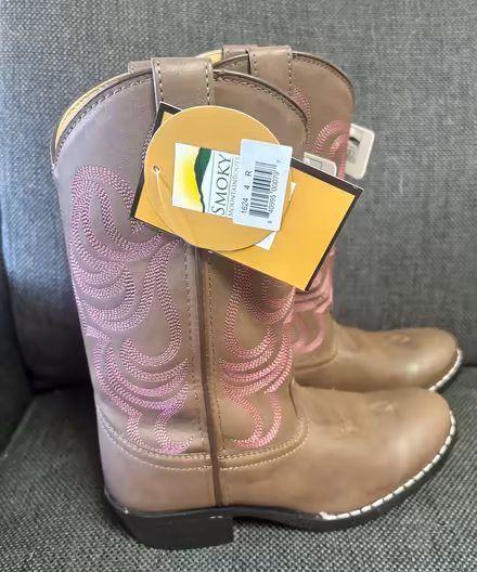Photo of free Western boots (Fremont High) #1