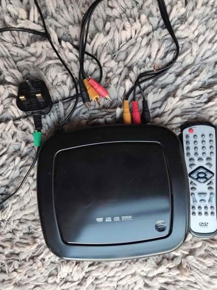 Photo of free DVD player (Purbrook PO7) #1