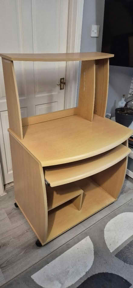 Photo of free Computer desk (OX11 8TS) #4