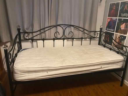 Photo of free Single day bed (Hatch Warren RG22) #1