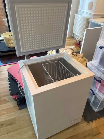 Photo of free LEC chest freezer (Streatham SW16) #2
