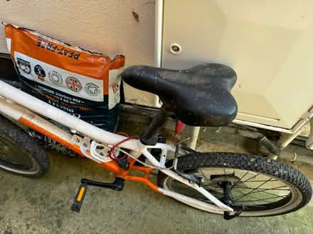 Photo of free Bike ideal for 7-10 (Finchley N3) #2