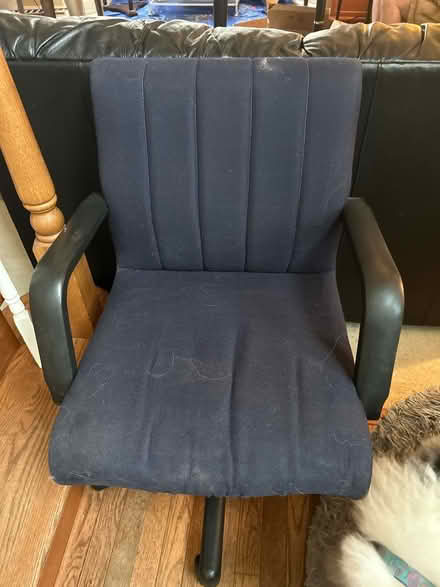 Photo of free Chair (Ashburn, Virginia) #1
