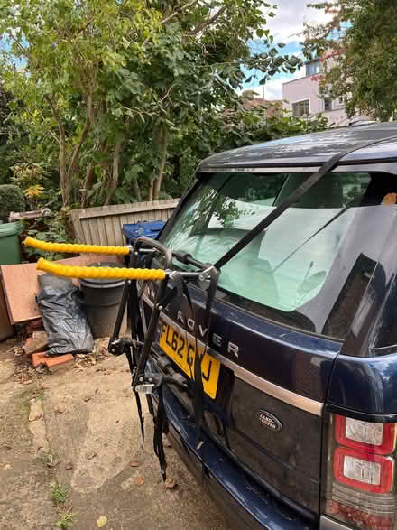 Photo of free Cycle carrier for hatchback car (Cutteslowe OX2) #1