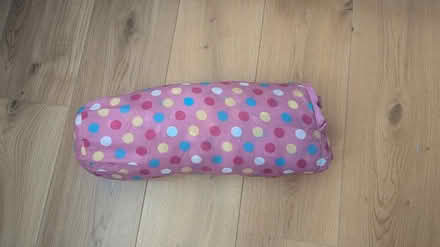 Photo of free Pink sleeping bag (SW16) #1