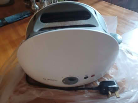 Photo of free toaster (Calton EH7) #1