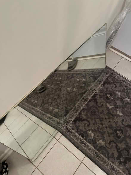Photo of free Mirror (Beacon Hill North) #1