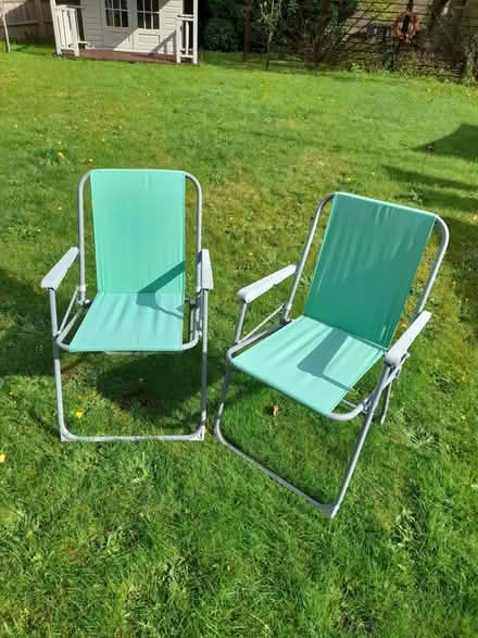 Photo of free Two foldable picnic chairs (Northcourt OX14) #1