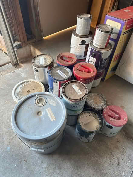 Photo of free Paint (Pinebrook/Middlebrook) #2