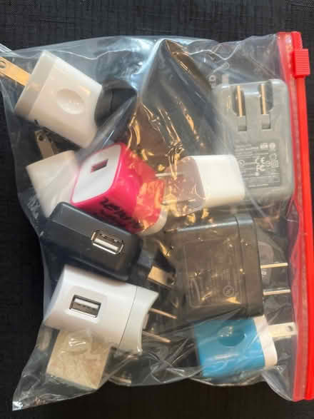 Photo of free USB-A charger fun pack (Cleveland Park) #1