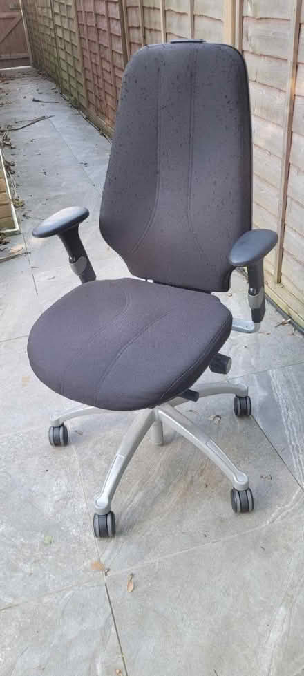 Photo of free Ergonomic office chair (Beckenham) #2