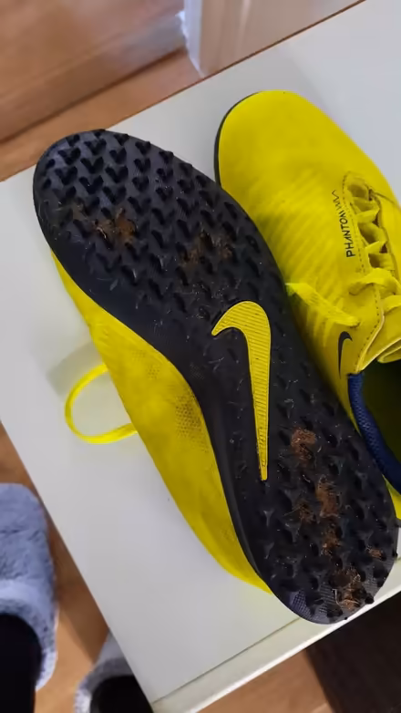Photo of free Nike football trainers (Rose Hill OX4) #3