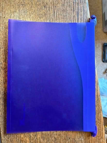 Photo of free a4 hanging files (Chapelford WA5) #1