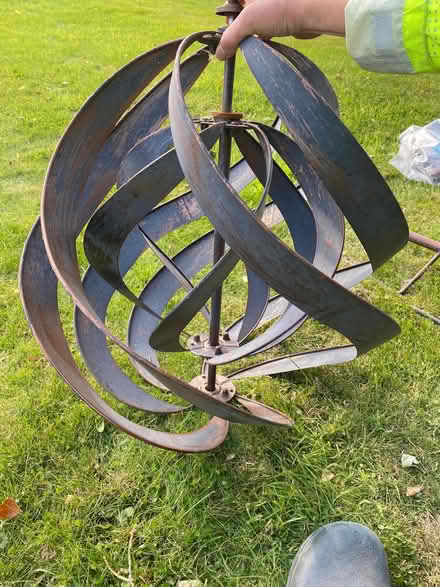 Photo of free Garden wind catcher (broken) (Abernyte PH14) #2