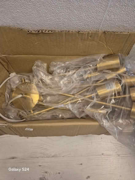 Photo of free Light fitting (YO16 bridlington) #1